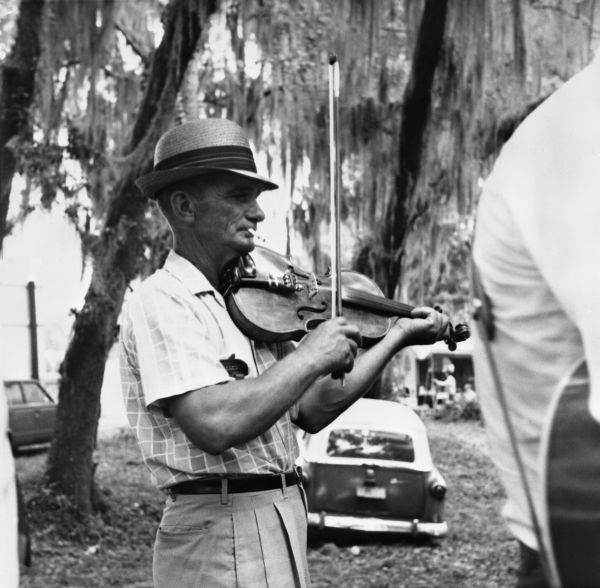 Fiddler at Florida Folk Festival - White Springs, Florida