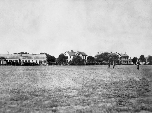 Review ground and buildings of Fort Barrancas - Pensacola, Florida.