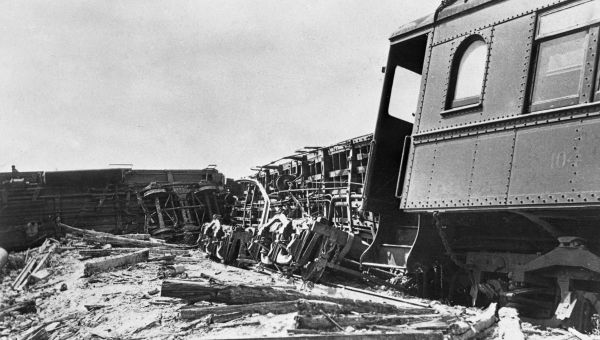 Damaged Florida East Coast Railroad train from 1935 hurricane