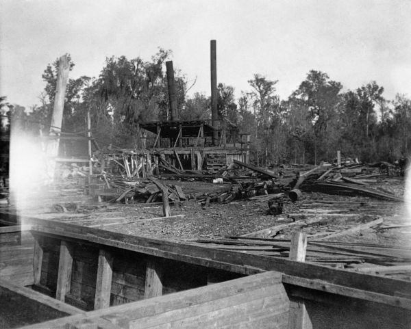 Thomas J. Yearty's old sawmill on the Suwannee River - Vista, Florida