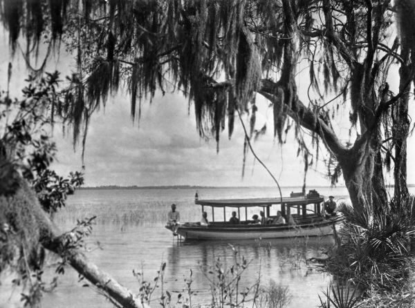 Steam launch on Lake Eustis - Lake County, Florida