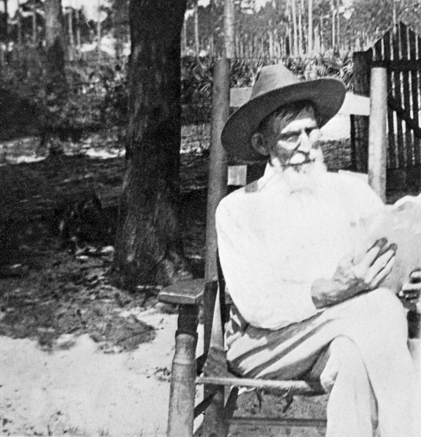 Grove owner Jim Blount - Lee County, Florida.