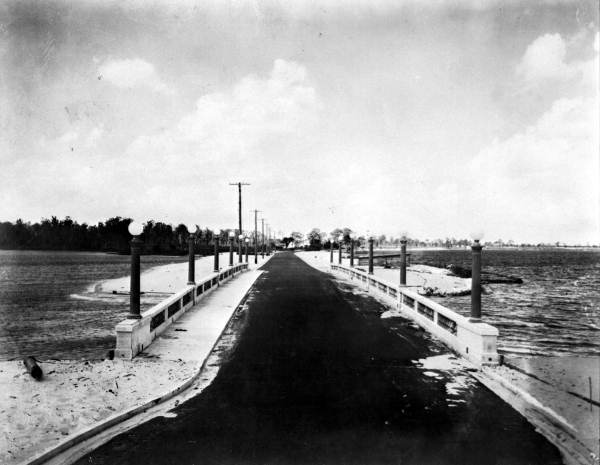 Street scenes - Sebring, Florida.