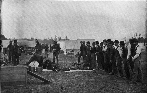 Recruits drawing clothes in camp - Tampa, Florida