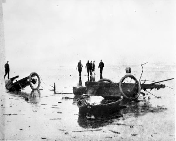 The demolished "Rocket" Stanley Steamer.