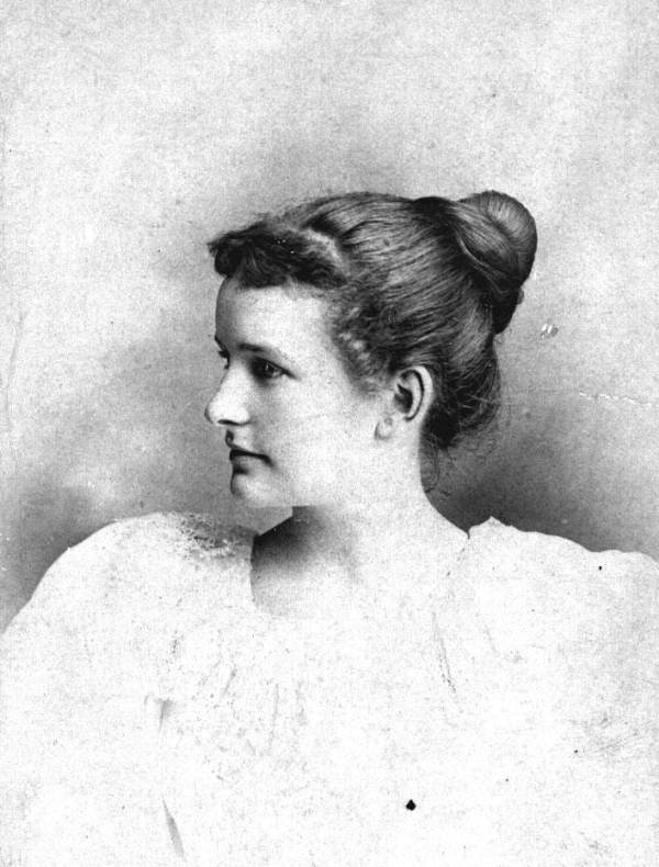 Annie L. Collins Houstoun.