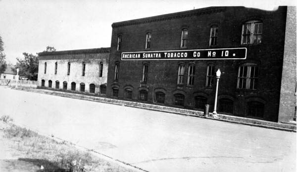 American Sumatra Tobacco Company building - Quincy, Florida