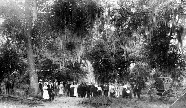 About 30 people on an outing - O'Leno State Park, Florida