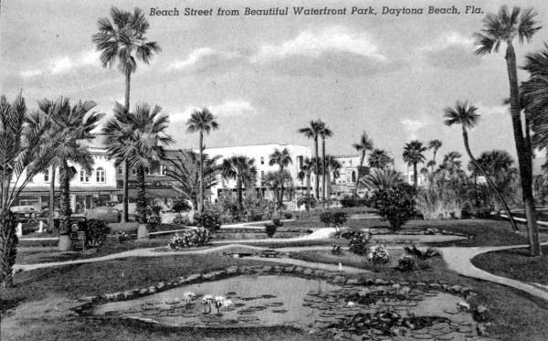 Beach Street from beautiful Waterfront Park - Daytona Beach, Florida