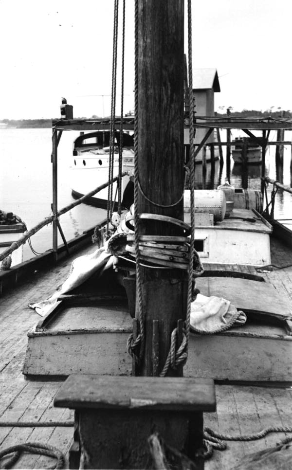 Sloop, "Charry M" - Tarpon Springs, Florida