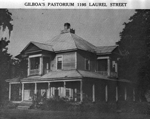 Mount Gilboa Baptist church pastorium - Bartow, Florida
