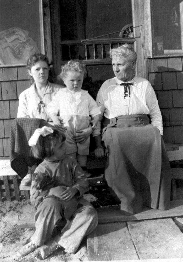 Family members gathered on the steps - Babson Park, Florida