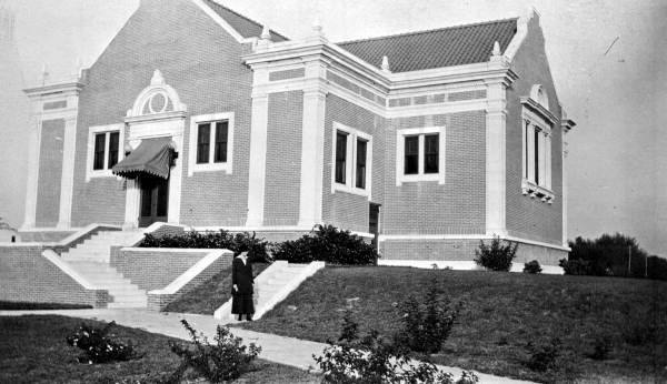 Library building - Saint Petersburg, Florida.