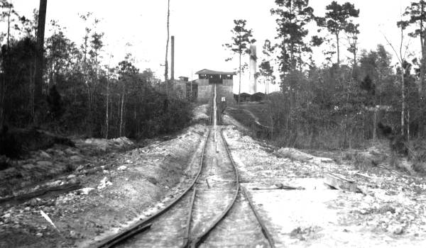 Plant of McMillan Brick Company - Molino, Escambia County, Florida