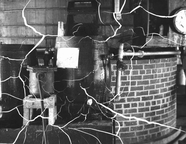 Turpentining still