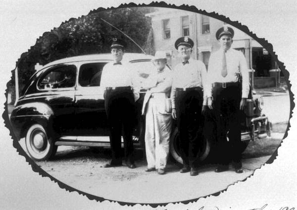 Police chief, judge and a couple of officers - Madison, Florida