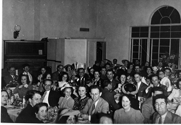 First community Seder for Temple Israel congregation