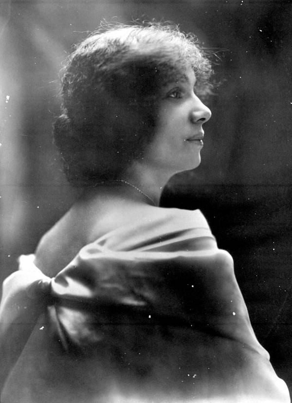 Sara Frank.