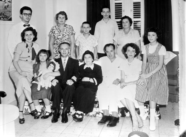 Portrait of the Lusky family before the grandmother went to Isreal - Havana, Cuba