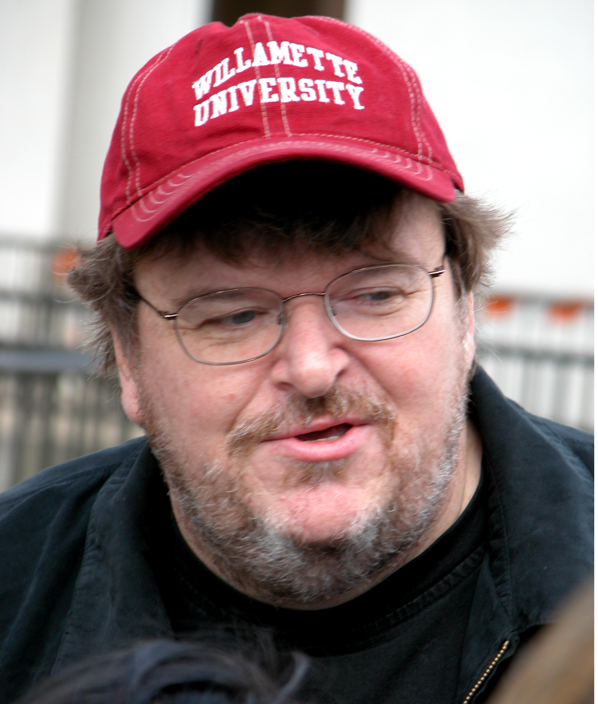 Michael Moore at the R.A. Gray Building plaza during the 2004 Presidential election - Tallahassee, Florida
