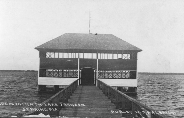 The pavilion on Lake Jackson - Sebring, Florida