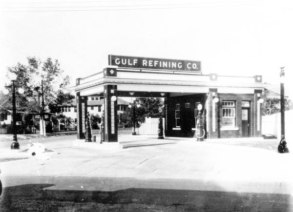 Jones Gulf Station