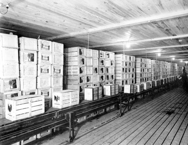 Interior view showing conveyor belt in cooling room - Port Everglades, Florida.