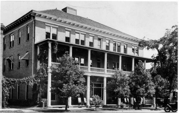 Quincy Hotel.