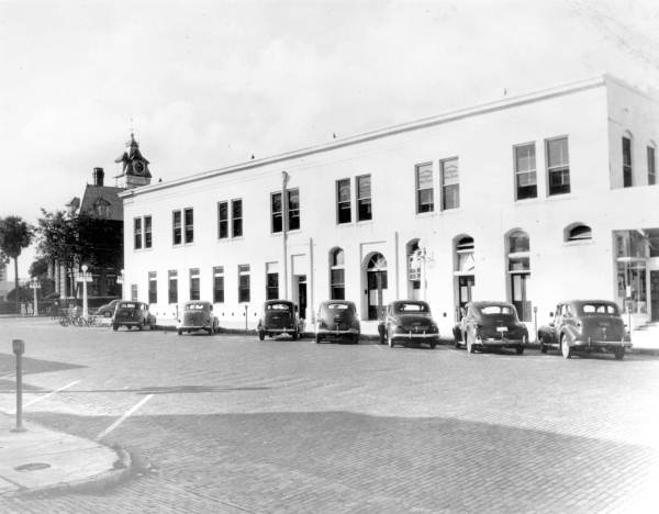 Street scene - Gainesville, Florida.