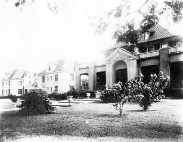Thomas Hotel : Gainesville, Florida.