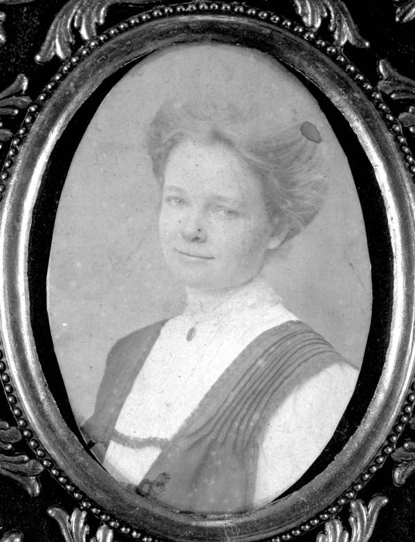 Lonnie Lee Nicks Clark