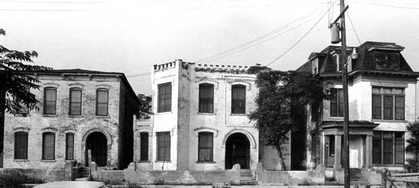 La Villa boardinghouse.