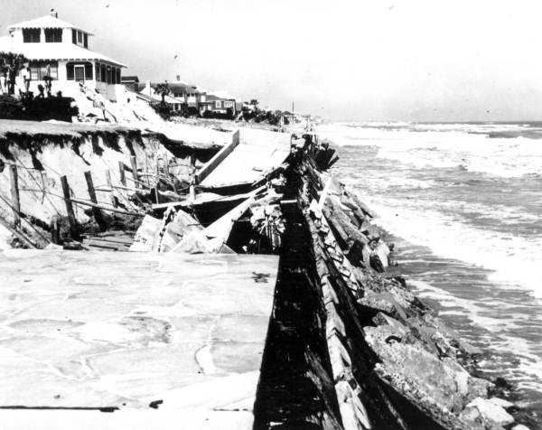 Collapsed sea-wall - Jacksonville, Florida.