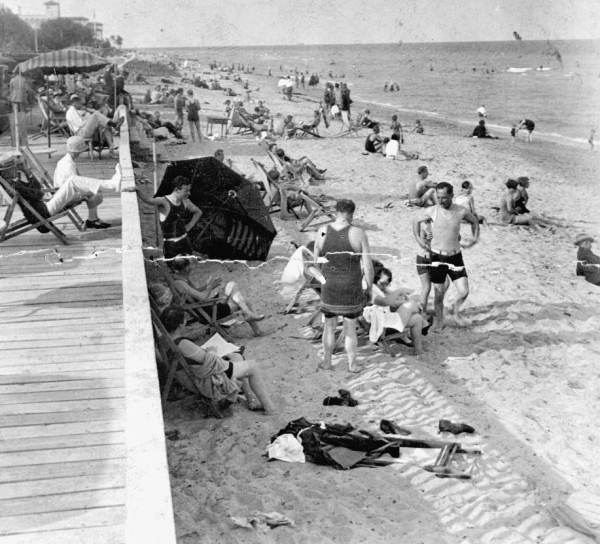 "Peerless" beach.