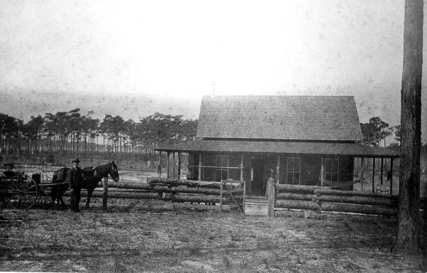 Laughridge cottage : Orange City, Florida