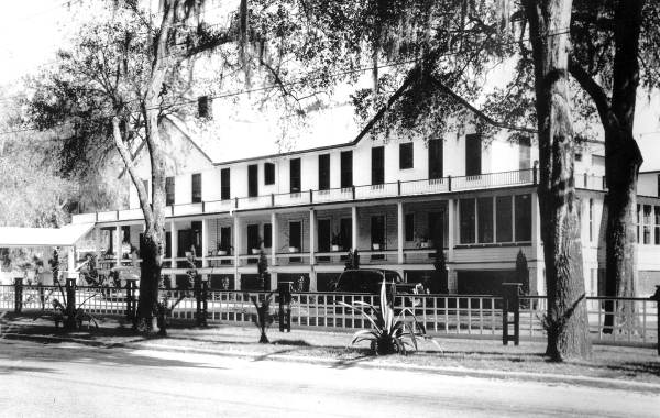 Erwin Hotel