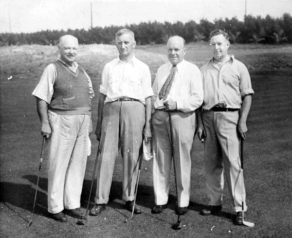 Golfers : Palm Beach, Florida