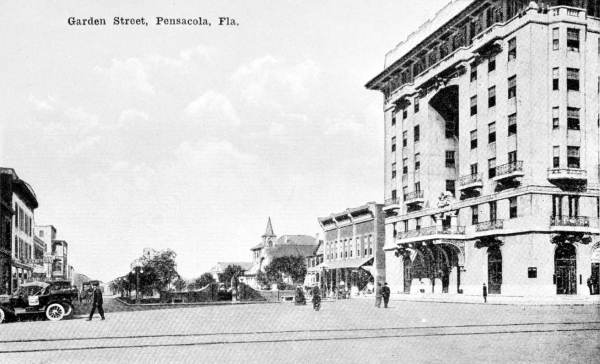 Garden Street : Pensacola, Florida.