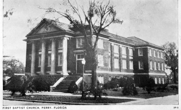 First Baptist Church : Perry, Florida