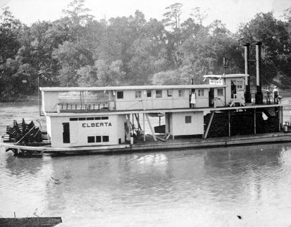 Steamboat "Elberta" on the Apalachicola River