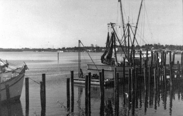 Shrimp boat - Carrabelle, Florida