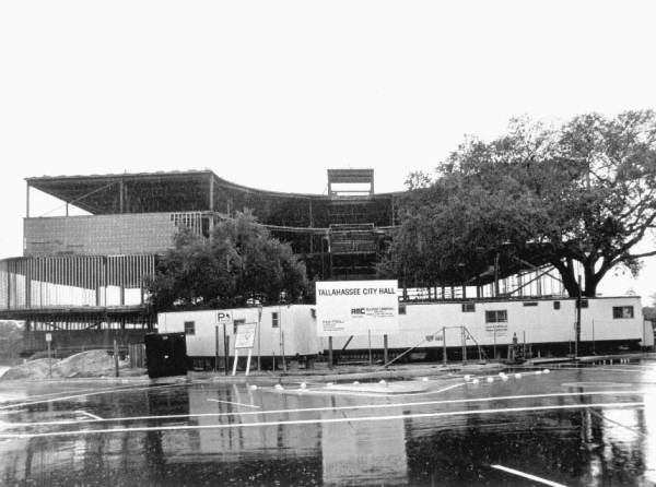 Construction of city hall : Tallahassee, Florida