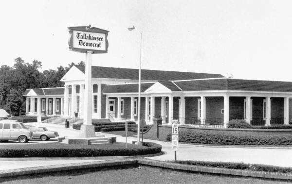 Tallahassee Democrat building : Tallahassee, Florida.