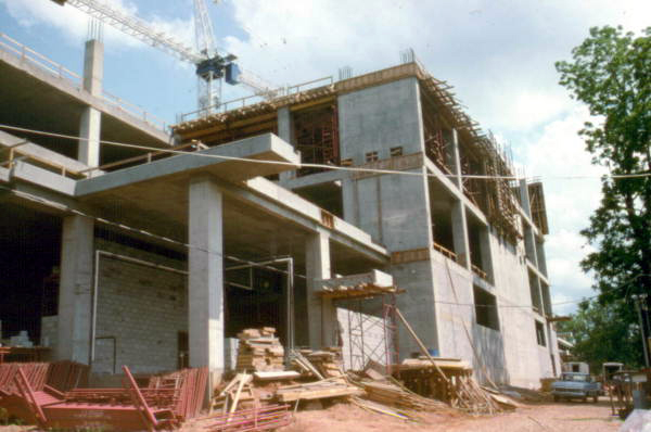 Construction of R.A. Gray building : Tallahassee, Florida