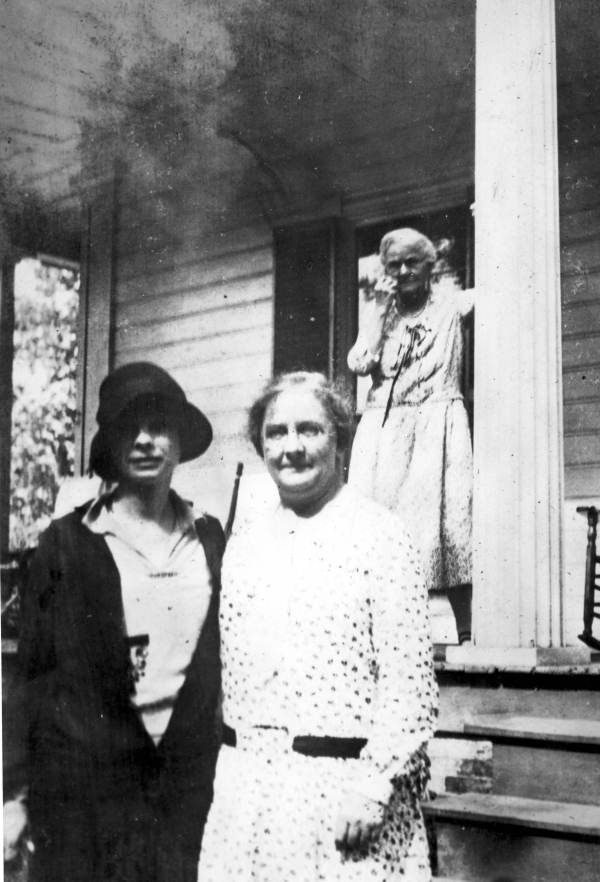 Ruby Adams of Perry, Clare Bowen, and Mrs. Nathaniel M. Bowen.