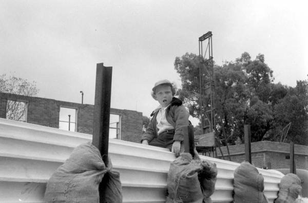 Weldon Carlile at construction site.
