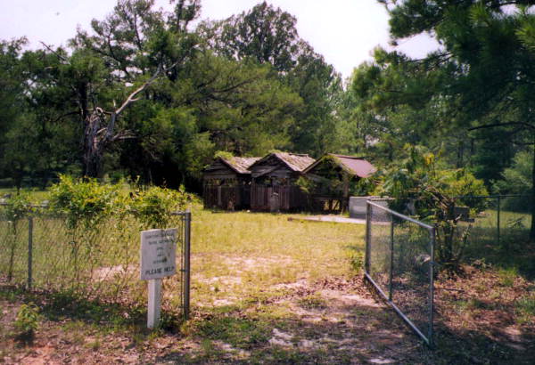 Christian, Creek Indians grave houses - Okaloosa County,Florida