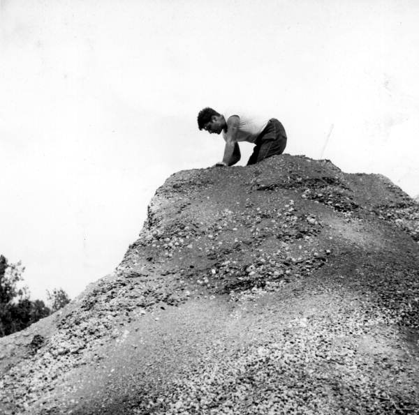 Bill Edwards digging in Bluffton midden - Volusia County, Florida