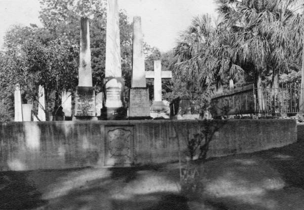 Grave of Prince Murat and his wife.