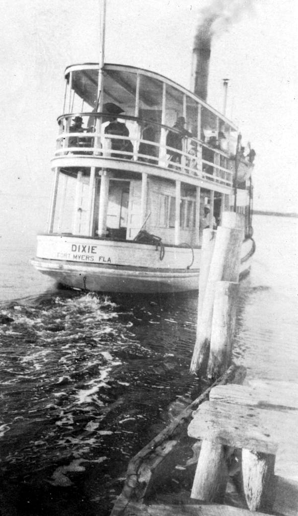 View showing the Dixie steamer in Fort Myers, Florida.